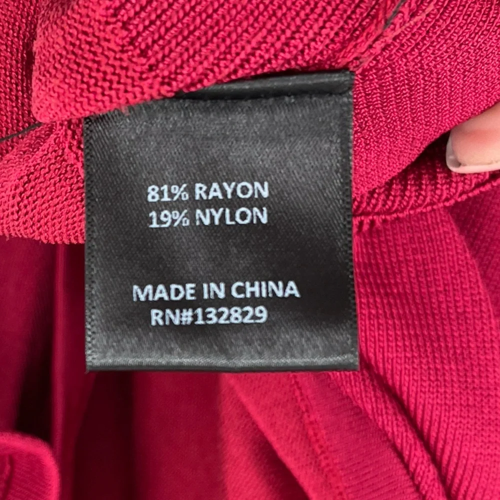 NWT NBD Cora Sweater in Red Size Medium
